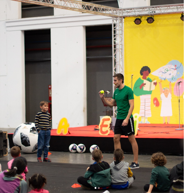 Jose Ferreras Freestyle World - Artistas de Circo