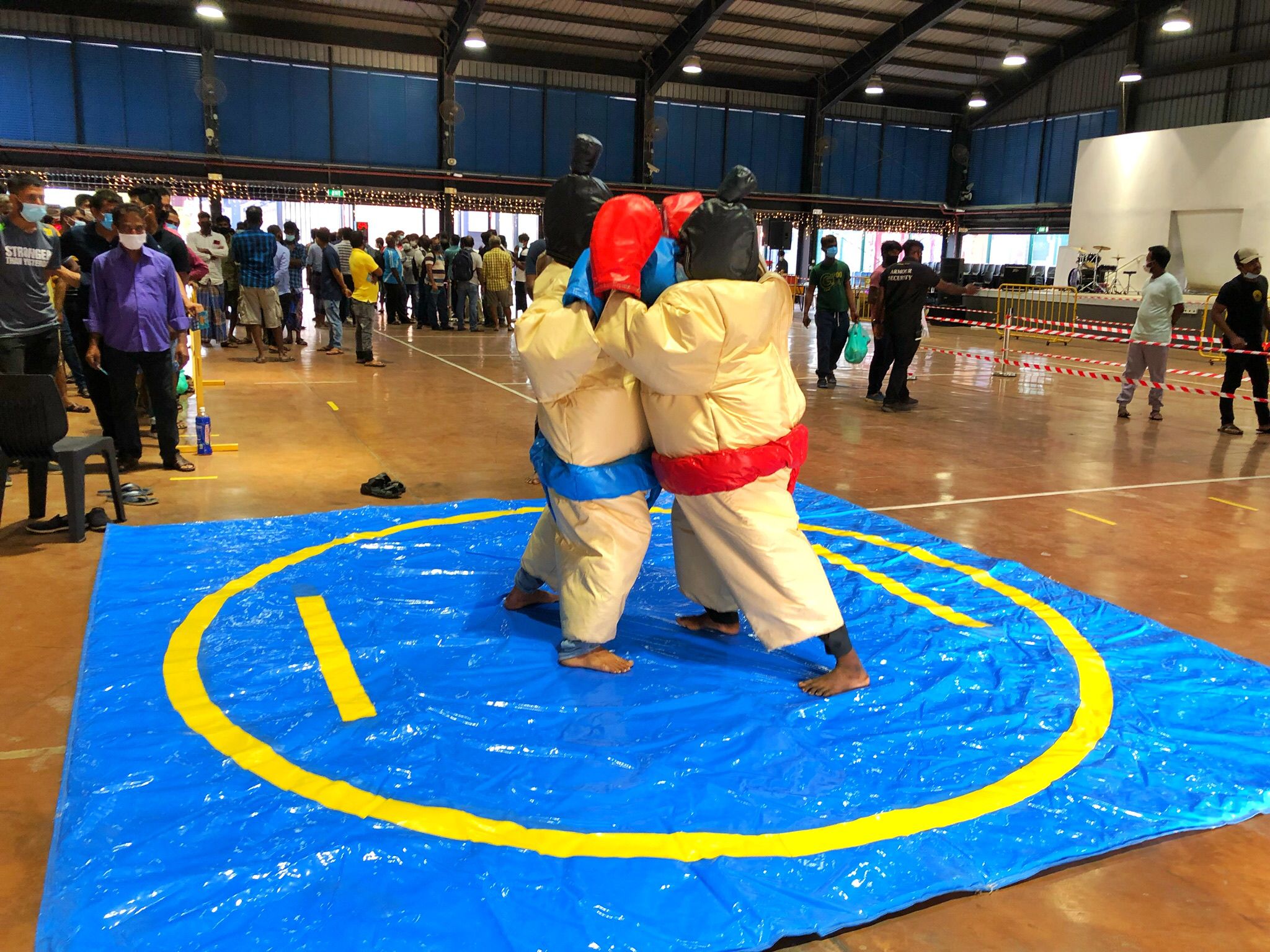 IBIZA IS CALLING S.L. - Luchadores de Sumo
