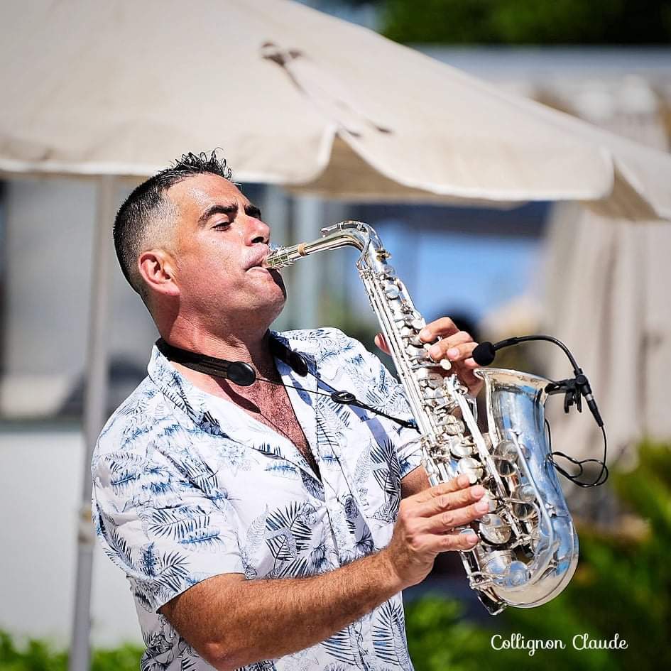 Marco Antonio Saxofonista