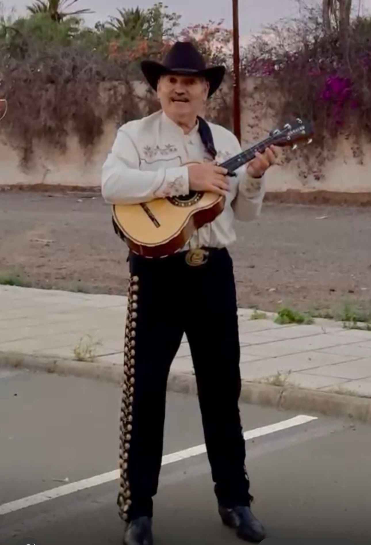 El Charro Luis Ramos